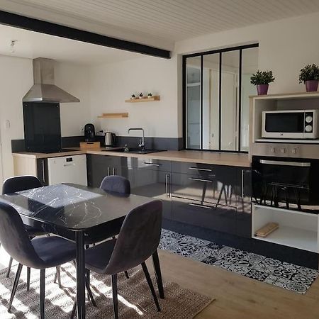 Maison Proche Clermont-Fd Entre Chu Et Cezeaux -Parking Beaumont  Eksteriør billede