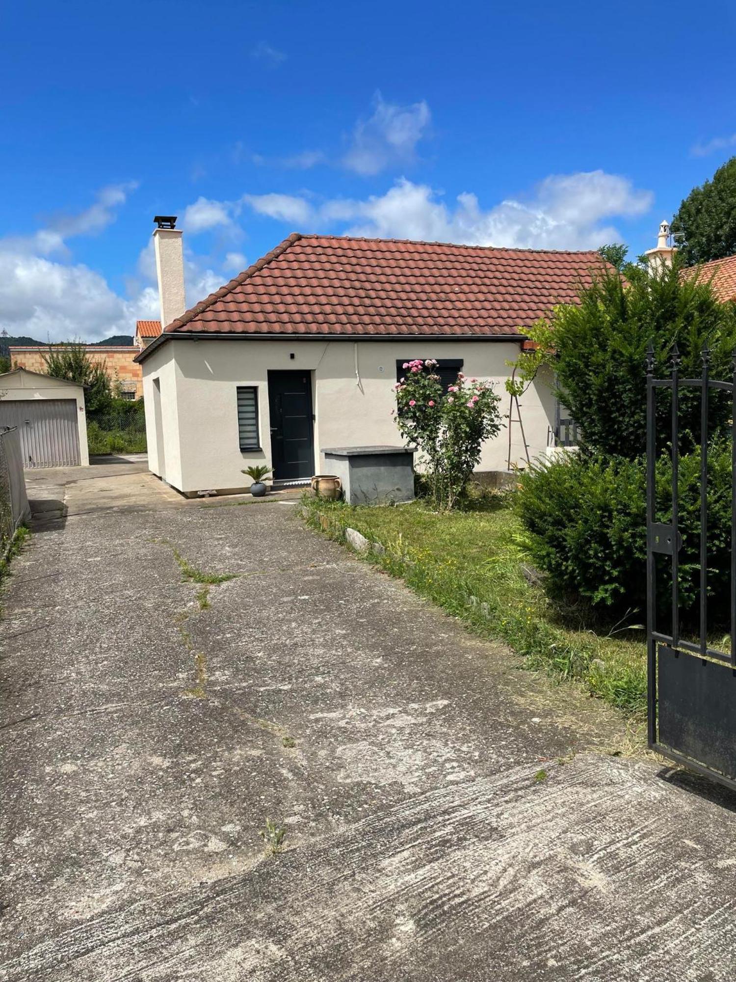 Maison Proche Clermont-Fd Entre Chu Et Cezeaux -Parking Beaumont  Eksteriør billede